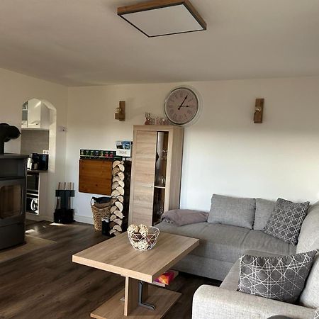 Bungalow Schwarzatalblick In Bad Blankenburg Ortsteil Boehlscheiben Bagian luar foto